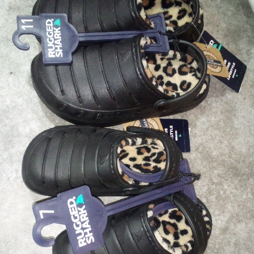 Young Kids EVA Clog with Ankle Strap & Cheetah Print Lining UNISEX Toddler Sizes